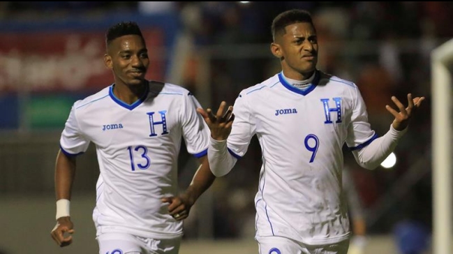 La columna de Aldo Schiappacasse: El fútbol, la guerra y las pasiones