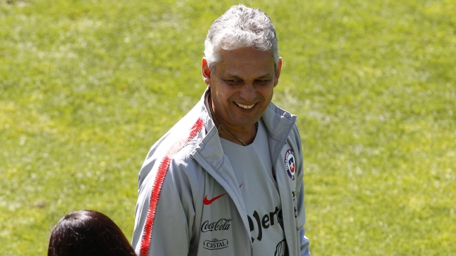 Reinaldo Rueda define equipo para enfrentar a Honduras con dudas en el arco y en defensa