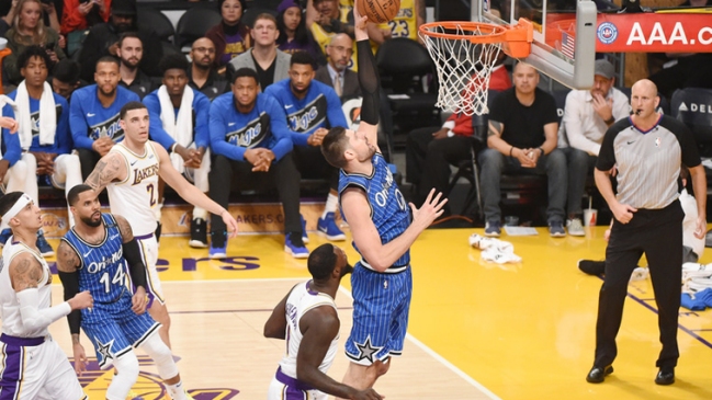 Orlando Magic frenó el camino ganador de los Lakers