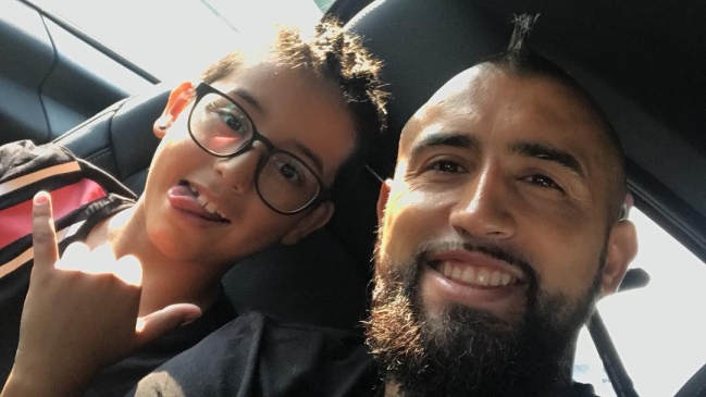 Arturo Vidal: Estoy feliz por el premio que ganó mi hijo, que es lo más importante para mí