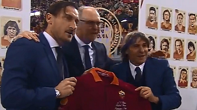 AS Roma homenajeó a Francesco Totti y lo ingresó al Salón de la Fama