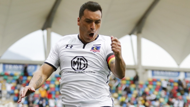 Esteban Paredes: Tengo muy buenas referencias de Mario Salas, es de mucha personalidad