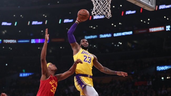 LeBron James lideró victoria de Los Angeles Lakers sobre Indiana Pacers