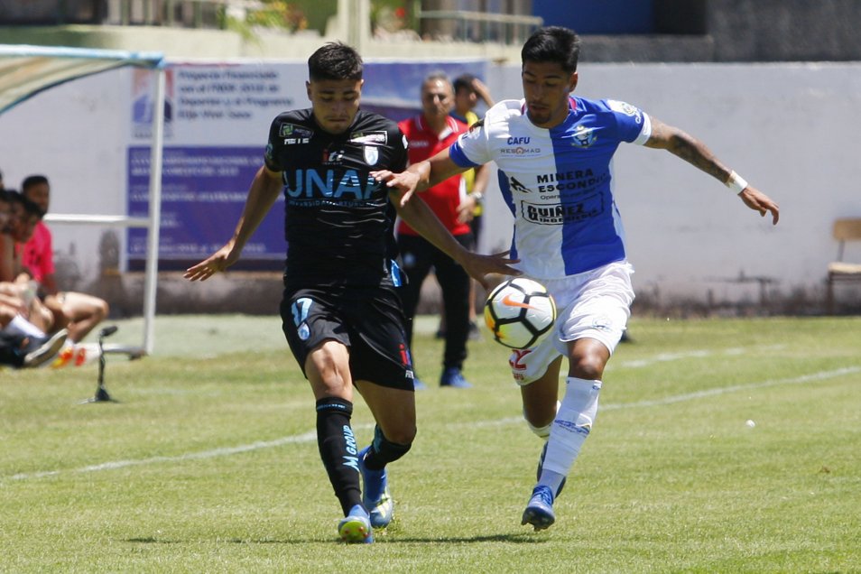Antofagasta finalizó su temporada con victoria ante Iquique en Cavancha