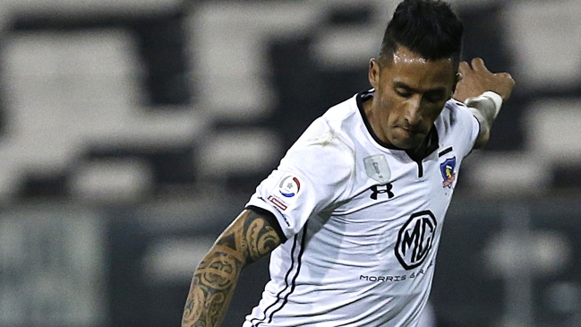 Lucas Barrios: Si Colo Colo quiere salir adelante no puede estar tan dividido