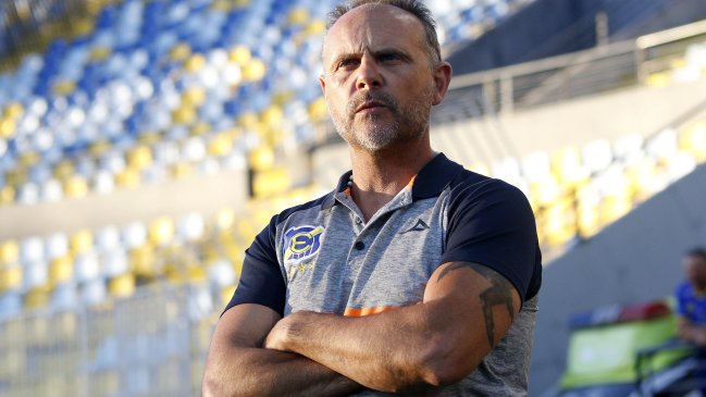 Everton anunció que Javier Torrente deja el club para dedicarse a “proyectos personales”