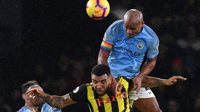 Watford sufrió ante un Manchester City que domina de forma cómoda en la Premier League