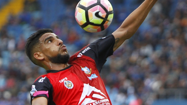 Antofagasta rechazó primera oferta de la U por Augusto Barrios