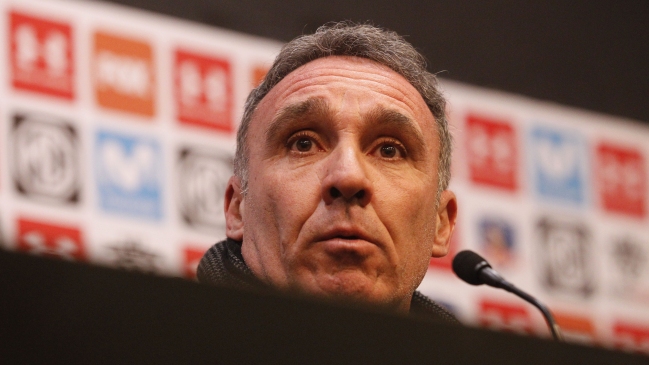 Leonel Herrera criticó a Espina: Como entrenador fracasó, no me parece que sea gerente técnico