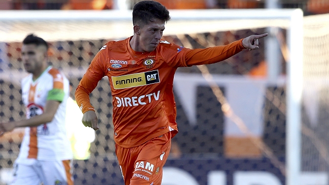 Cobreloa confirmó que la oferta más concreta por Pablo Parra es de Universidad de Chile