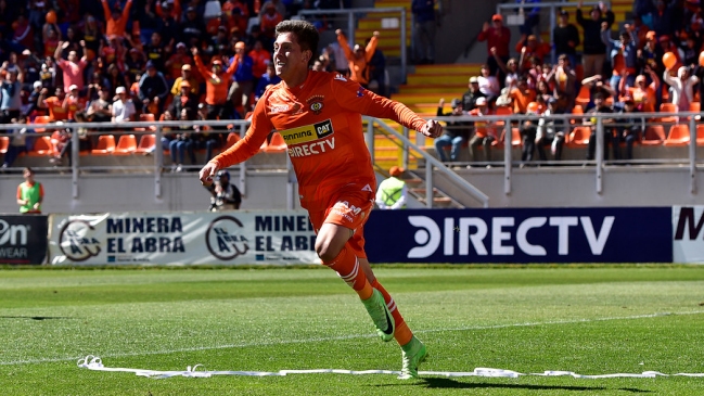 En Cobreloa aseguran que acuerdo con la U por Pablo Parra se puede cerrar en cualquier momento