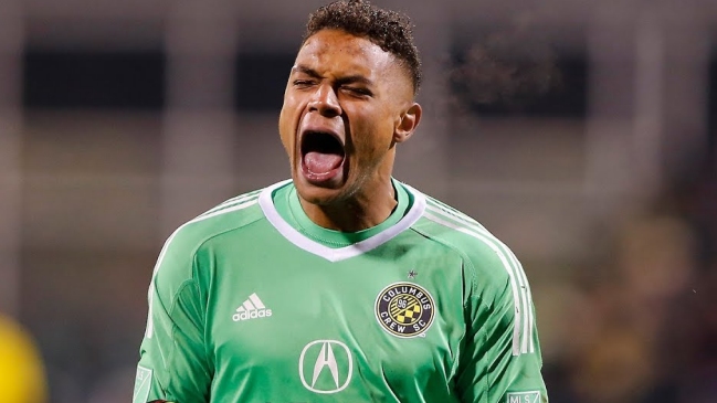 Manchester City abrochó al portero estadounidense Zack Steffen para suplir baja de Bravo