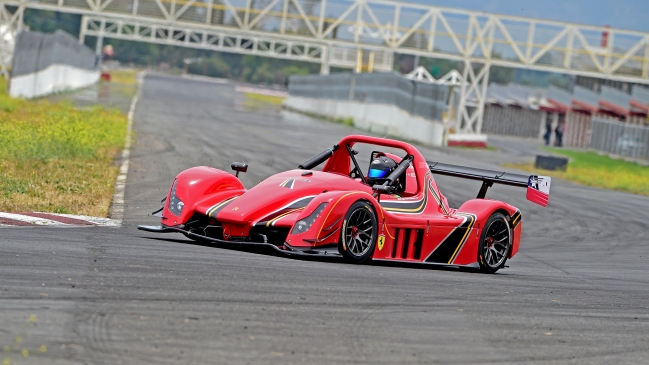Benjamín Hites preparó la nueva temporada en el Autódromo de Codegua