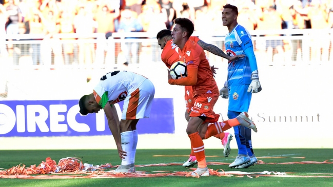 Presidente de Cobreloa: La U hizo una oferta formal por Pablo Parra y la estamos evaluando