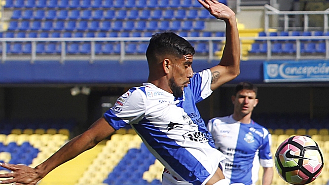 Augusto Barrios se sometió a exámenes para convertirse en jugador de U. de Chile