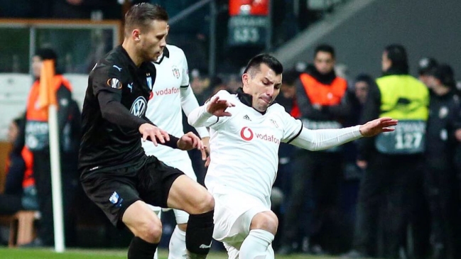 Besiktas de Gary Medel y Enzo Roco quedó eliminado de la Europa League