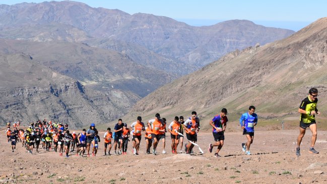 El Suzuki Climbing Tour celebró la cumbre 50 en Valle Nevado con más de mil competidores