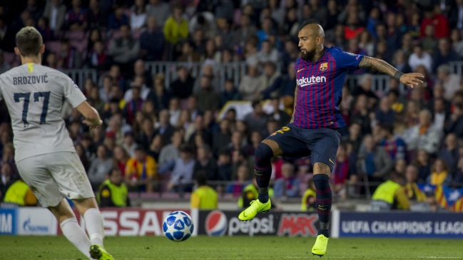 Este lunes se conocerán los cruces de octavos de la Champions con tres chilenos en competencia