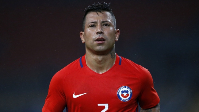 Leonardo Valencia: No he hablado con Rueda, pero para volver a la Roja debo rendir en Brasil