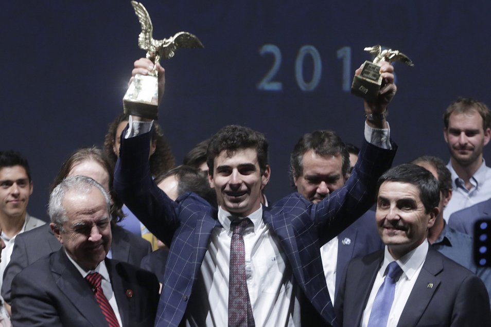Joaquín Niemann se alzó como el “Mejor de los Mejores” de 2018