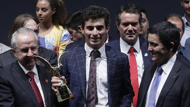 Niemann: Estoy feliz por haber ganado uno de los premios más importantes para un chileno