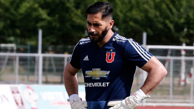 Carlos Heller: Esperamos que Johnny Herrera cumpla su contrato