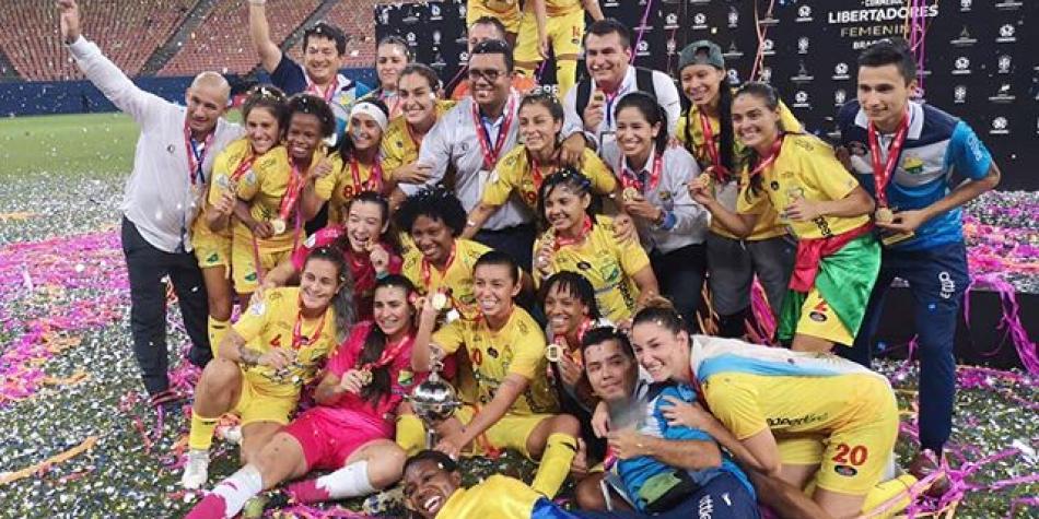 Dirigente dijo que el fútbol femenino es “caldo de cultivo del lesbianismo”