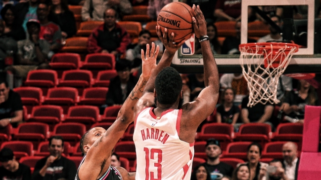 La columna de Manfred Schwager: La revolución es de a tres