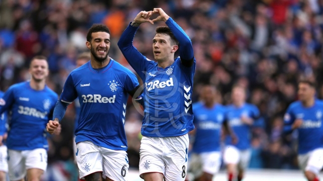 Rangers de Steven Gerrard se quedó con el clásico escocés ante Celtic