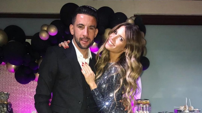 Le dieron el sí: Gala Caldirola aceptó propuesta de matrimonio de Mauricio Isla en Año Nuevo