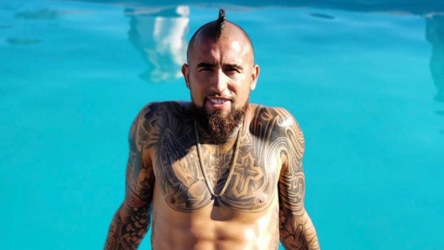 La insólita travesura de Arturo Vidal y sus amigos tras las celebraciones de Año Nuevo