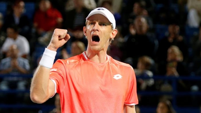 Kevin Anderson sigue con paso firme en Pune y avanzó a cuartos de final