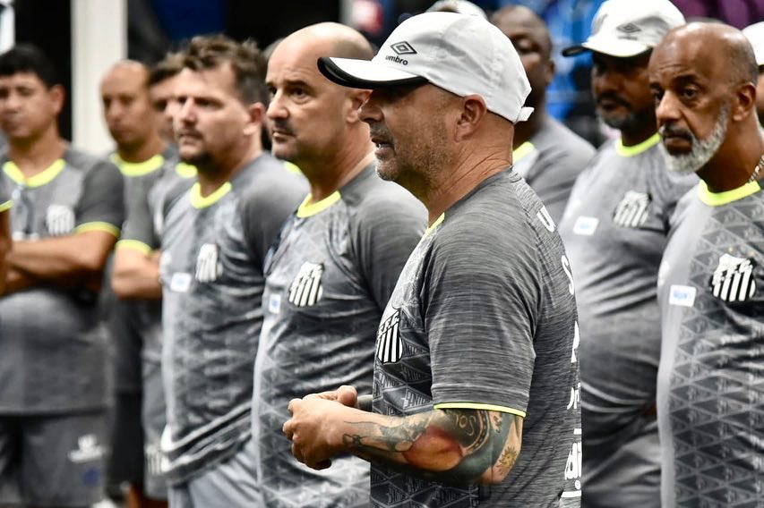 Sampaoli se acordó de Alexis Sánchez y Juan Pinto Durán en su primera práctica en Santos