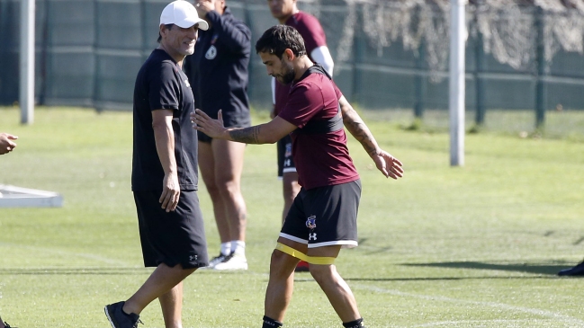 Mario Salas negó molestia con Valdivia: Estoy muy contento por tenerlo y disfrutar su talento