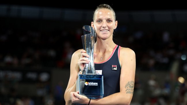 Karolina Pliskova reaccionó y derrotó Lesia Tsurenko en la final del WTA de Brisbane