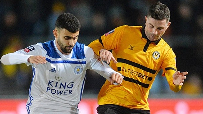 Leicester City fue sorprendido por equipo de la cuarta división inglesa y se despidió de la FA Cup