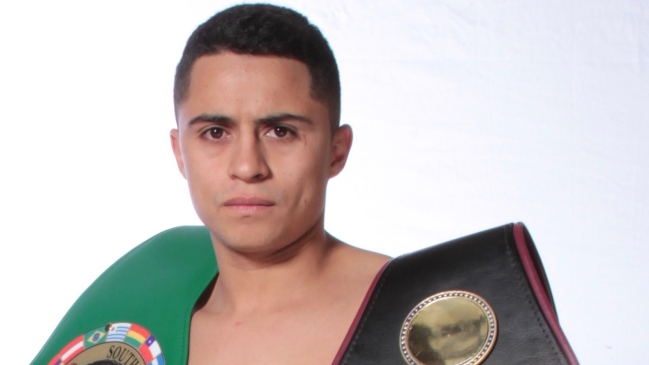 Miguel “Aguja” González fue reconocido como Boxeador Latino del 2018 por la AMB