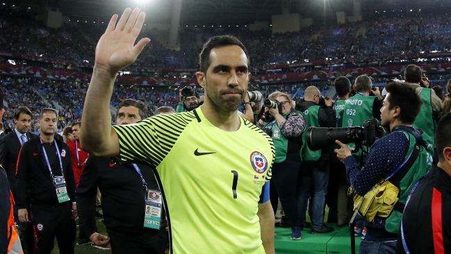 Traumatólogo por infección de Claudio Bravo: Lo puede complicar para volver al alto rendimiento