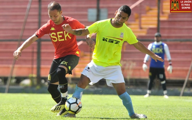 Unión Española venció a Unión La Calera en partido amistoso