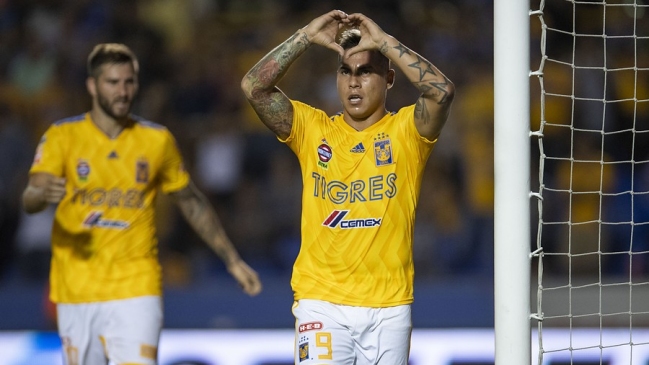 Eduardo Vargas aportó con un gol en la victoria de Tigres sobre Tijuana