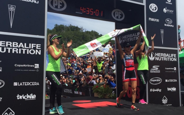 ¡Llegó el pentacampeonato! Bárbara Riveros ganó el Ironman 70.3 de Pucón
