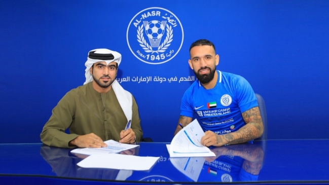 Ronnie Fernández fichó por Al Nasr de Beñat San José