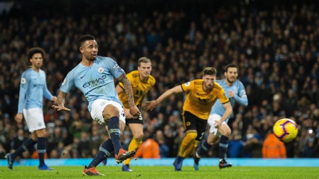 Gabriel Jesús aportó con un doblete en la goleada de Manchester City a Wolverhampton
