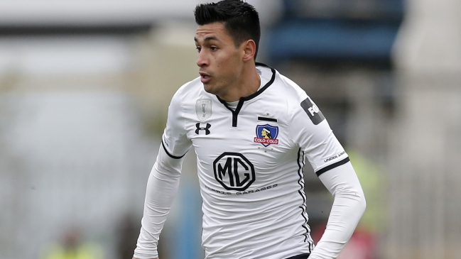 Claudio Baeza deja Colo Colo y parte a Al Ahli de Pablo Guede