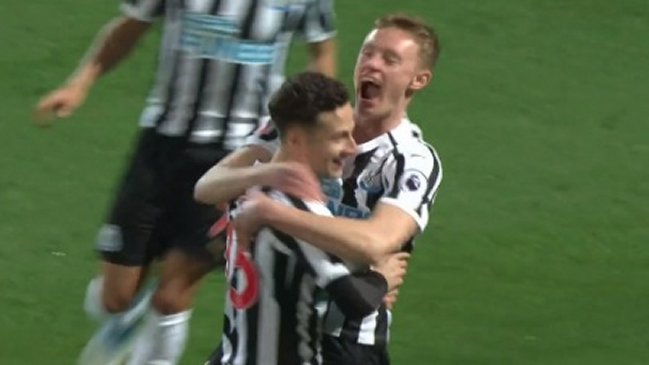 Newcastle superó a Blackburn en un festival de goles para avanzar en la FA Cup