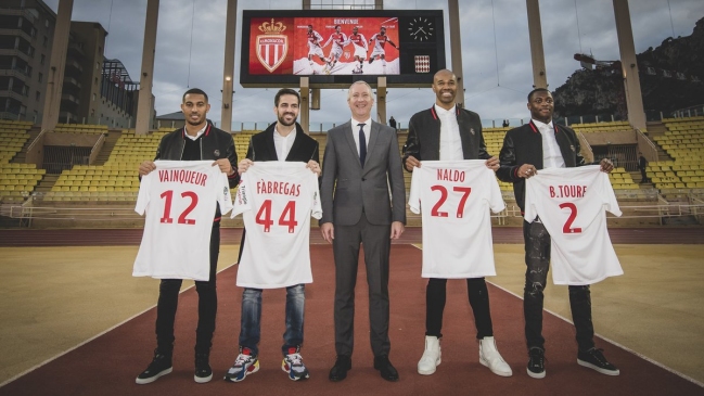 Cesc Fábregas fue presentado de forma oficial en AS Mónaco