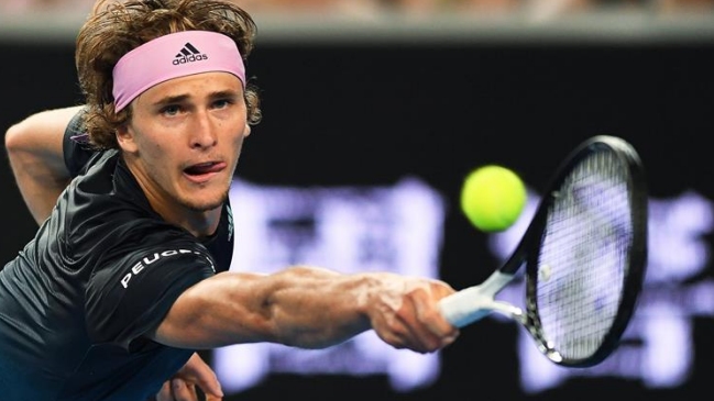 Alexander Zverev batalló por cinco sets con Jeremy Chardy para avanzar en Australia
