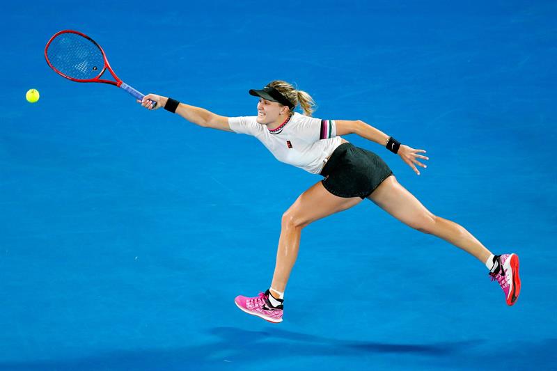Novak Djokovic y Simona Halep siguen con paso firme en el Abierto de Australia