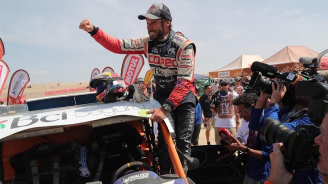 El editorial de Leonardo Burgueño: “Chaleco” López celebró su gran revancha en el Dakar