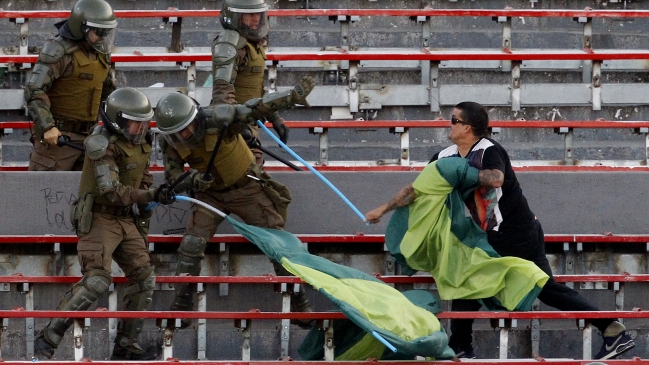 Hinchas de S. Wanderers fueron formalizados y quedaron con prohibición de entrar a los estadios